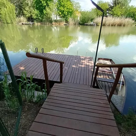 Holiday home Boglarka Horgasznyaralo *