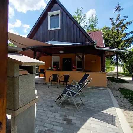 Boglarka Horgasznyaralo Holiday home